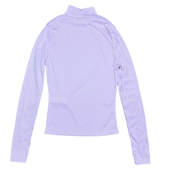SOLD- NWT Nasty Gal Lilac Fine Ribbed Turtleneck Size 2 - Picture 3 of 6